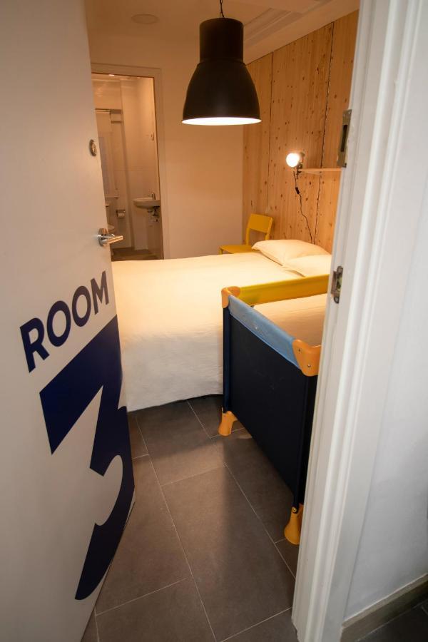 Koala Hostel Аликанте Екстериор снимка